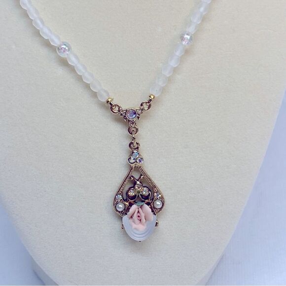 1928 Necklace Ceramic Flower & Rhinestones & Glass 18” Drop 21” Gorgeous - Picture 3 of 5